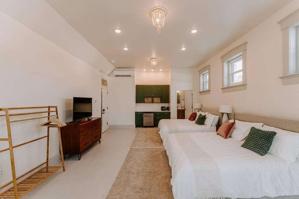 マディソンEast Main Lofts - Boho 203アパートメント エクステリア 写真